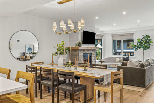 Hydeaway Stay vs Co-Hosts: How Multi-Platform Listings Boost STR Revenue on Airbnb, Vrbo & Booking.com