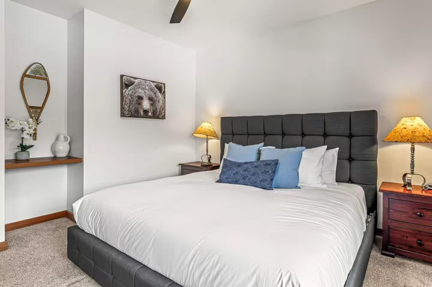 Silverhorn Hydeaway