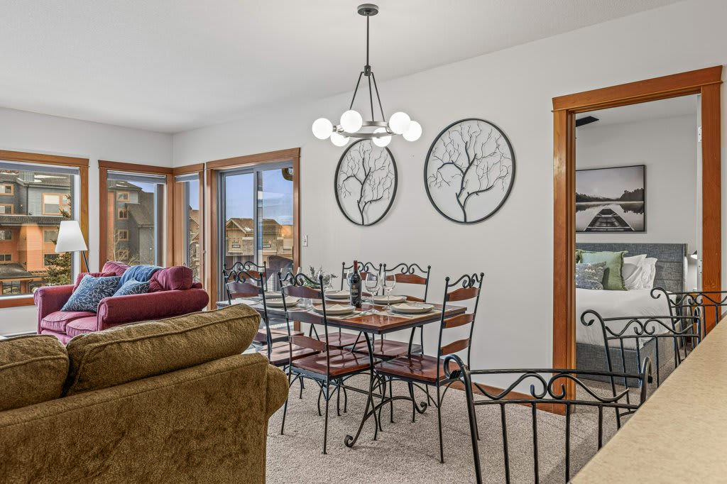 Silverhorn Hydeaway