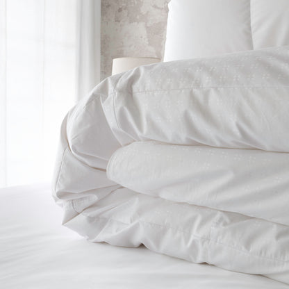 Ziegler Down Duvet by St Geneve - 850 Loft