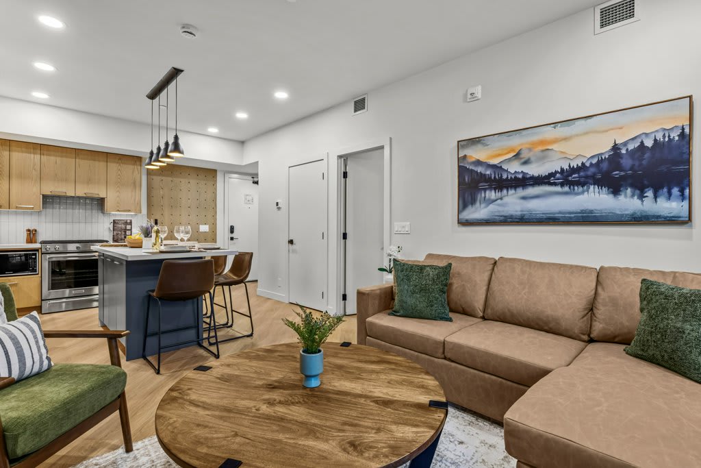 Stillwater Hydeaway