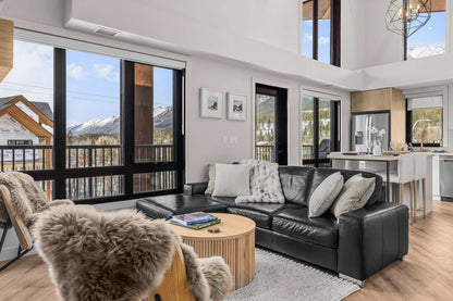Elevation Hydeaway