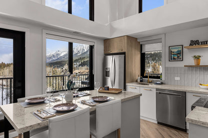 Elevation Hydeaway