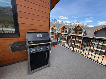 Elevation Hydeaway