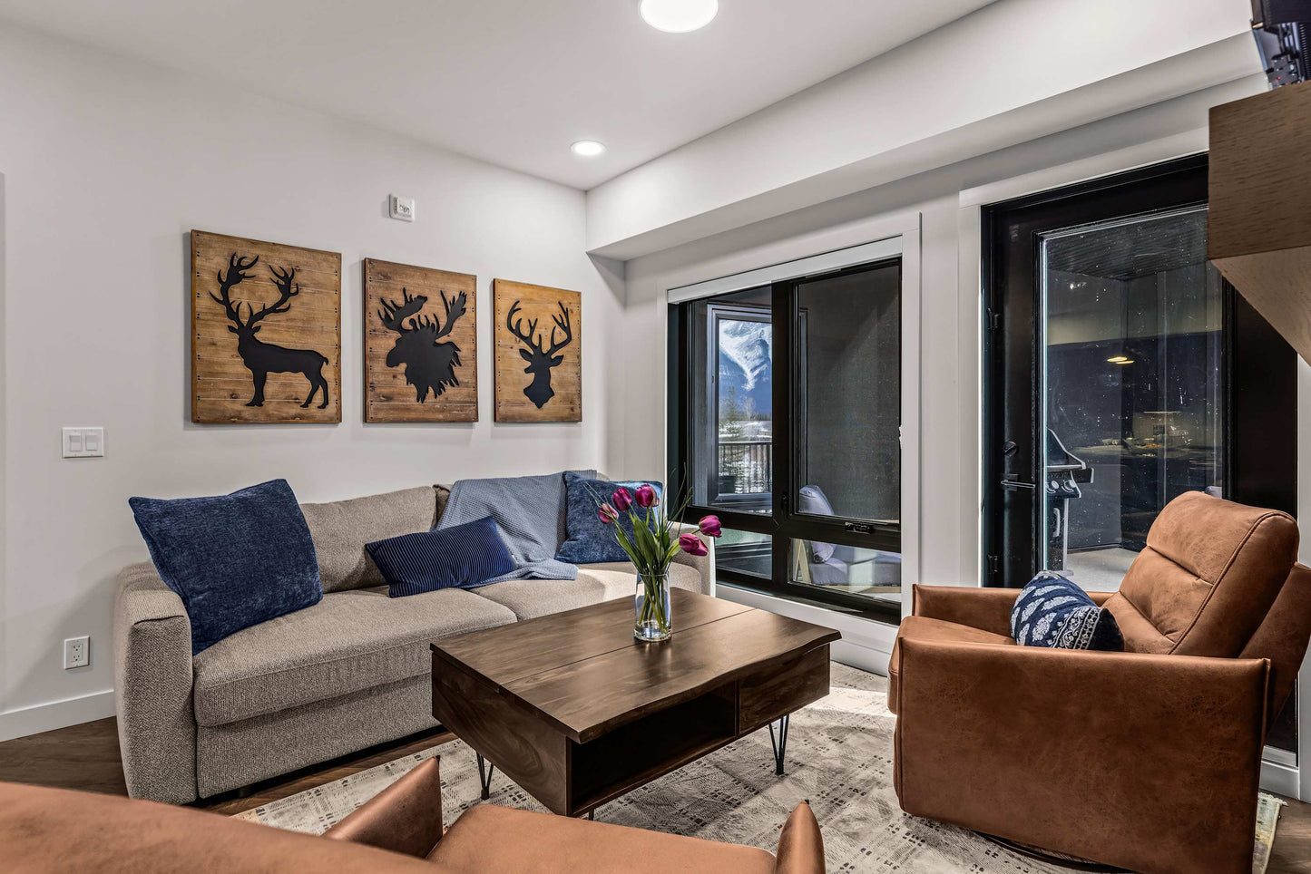 Nest Hydeaway