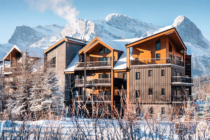 Nest Hydeaway