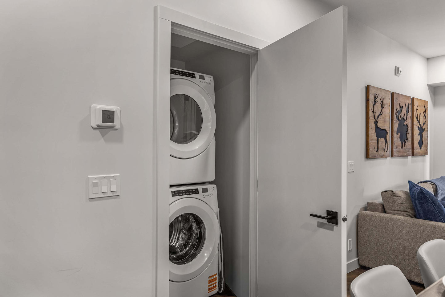 Nest Hydeaway