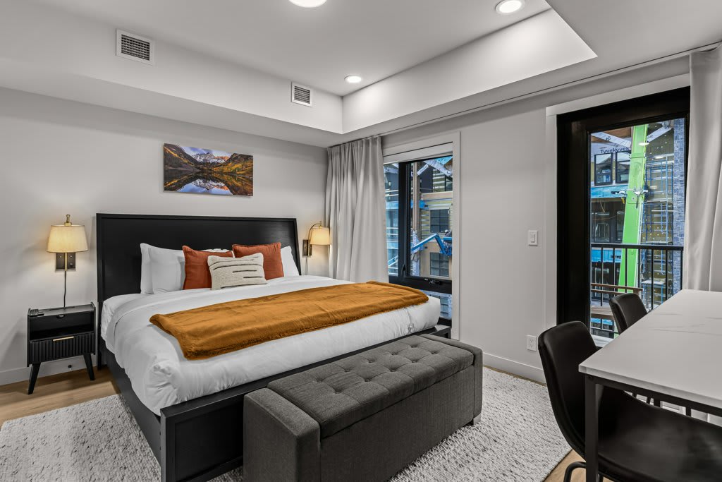 The Aspen Hydeaway