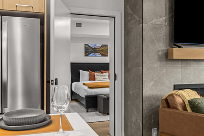 The Aspen Hydeaway