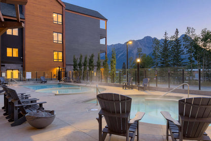 Nest Hydeaway