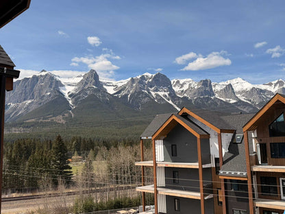 Elevation Hydeaway