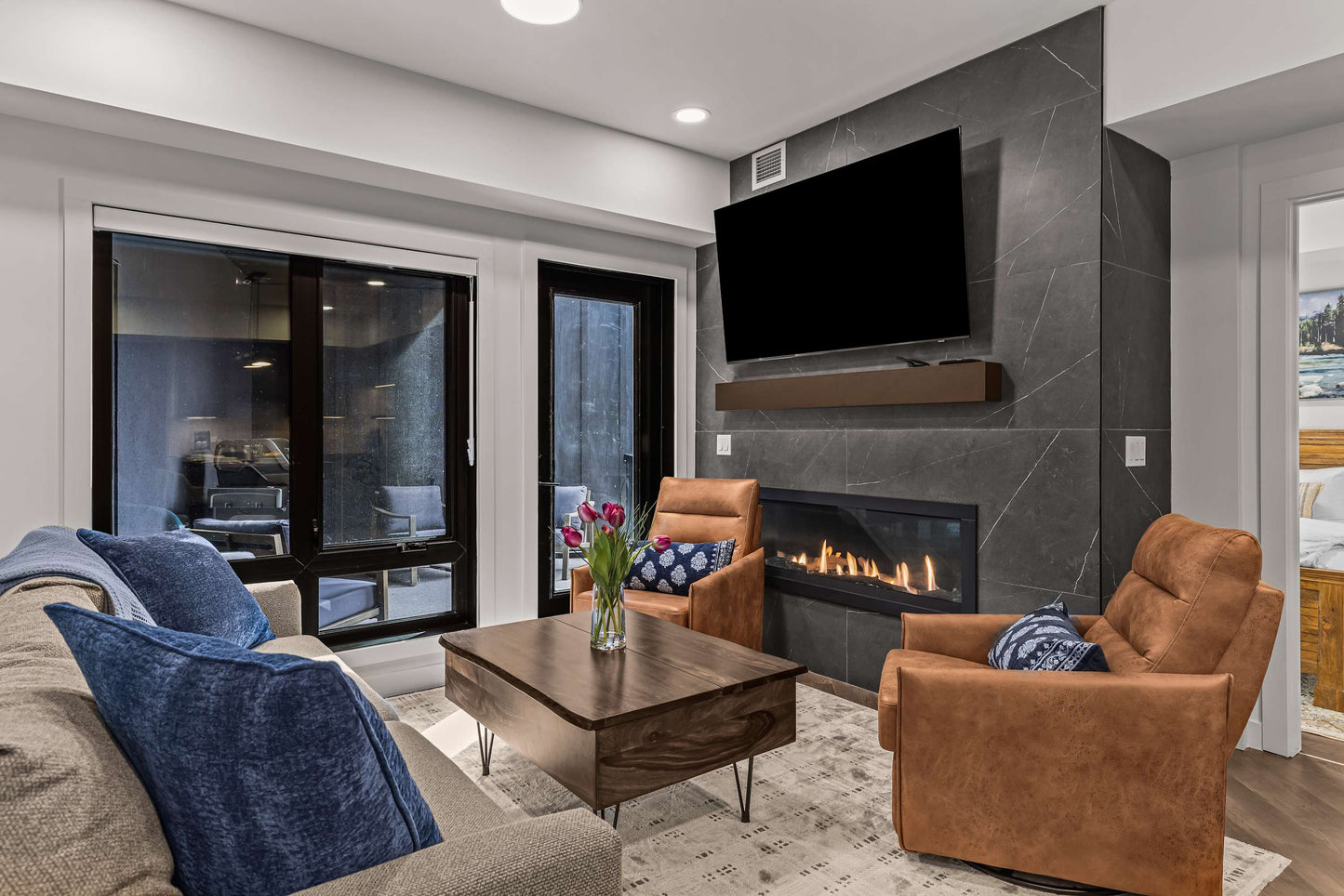 Nest Hydeaway