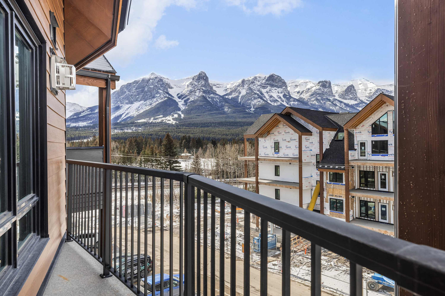 Elevation Hydeaway