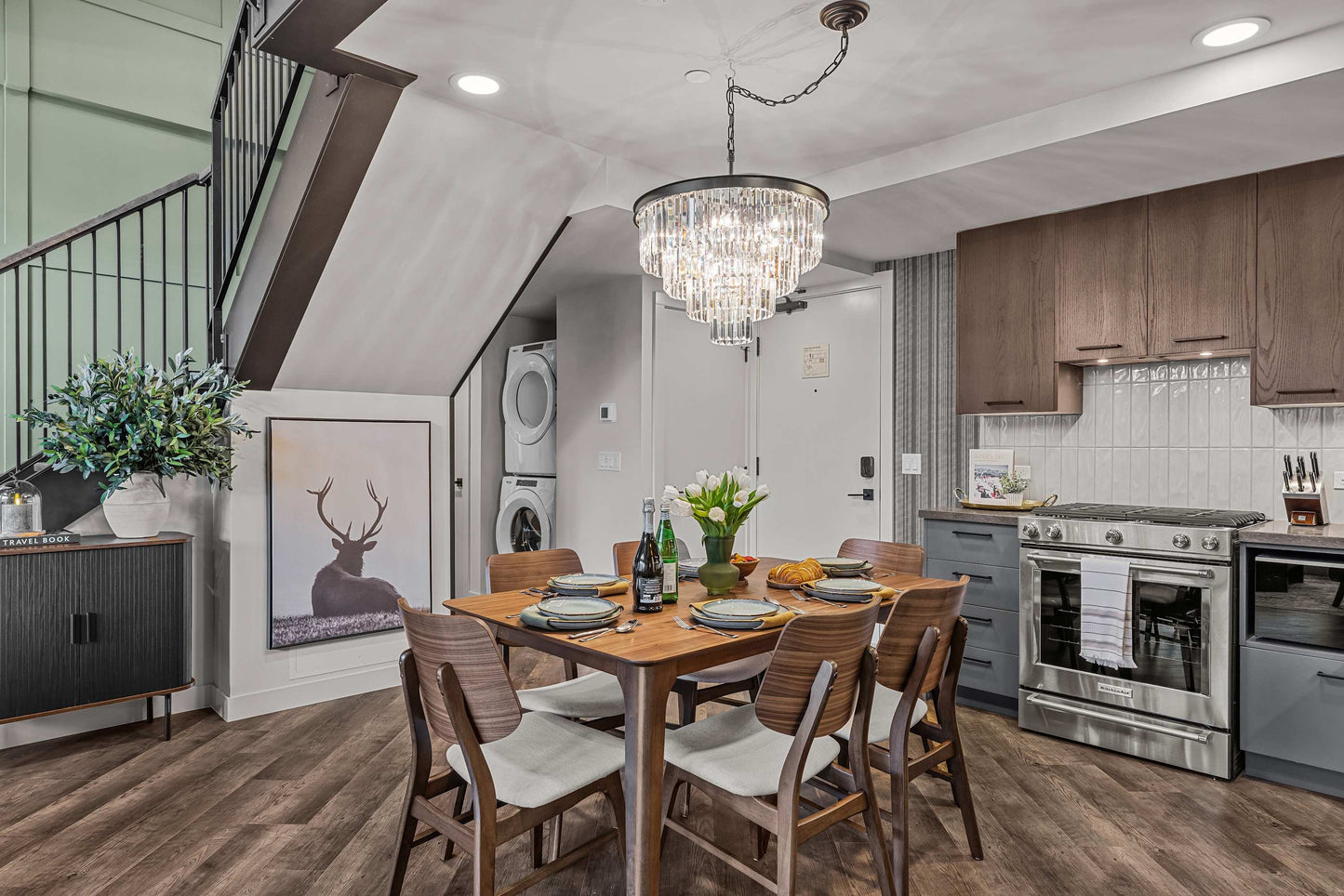 AlpenPeak Hydeaway