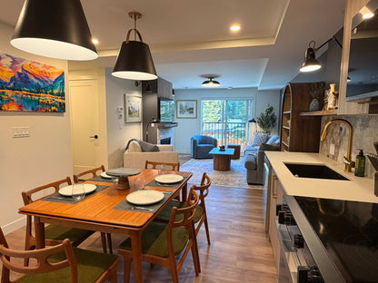 Brookside Hydeaway