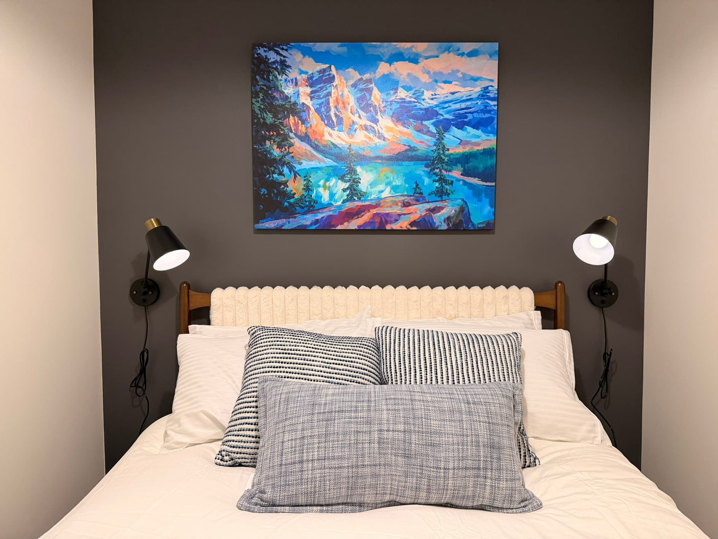 Brookside Hydeaway